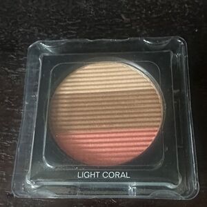 CHANEL Light Coral Blush Palette